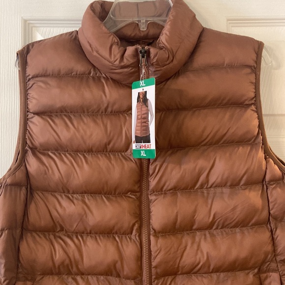 32Degree Women’s Vest size XL length 28” bust 40” brand new with tag color brown - Picture 2 of 12